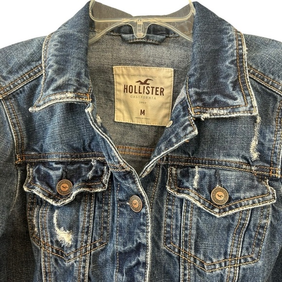 Hollister Women's Summer Fall Spring Denim Jacket - Picture 3 of 5